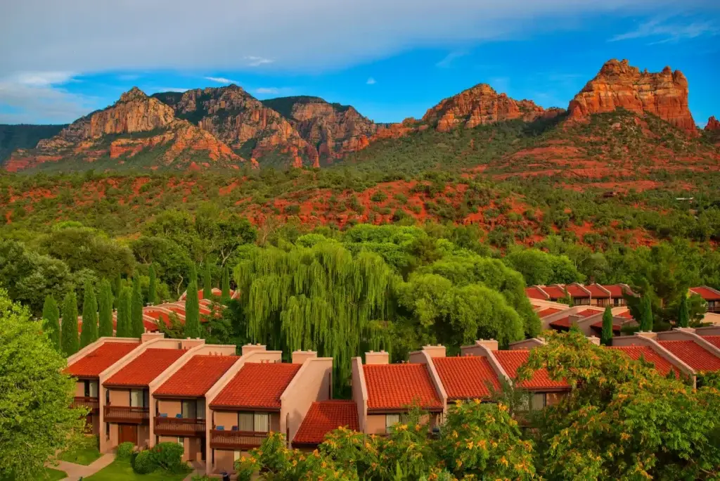 Red rock mountain landscape in Arizona